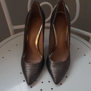 Elegant Bronze Textured Women's Heels